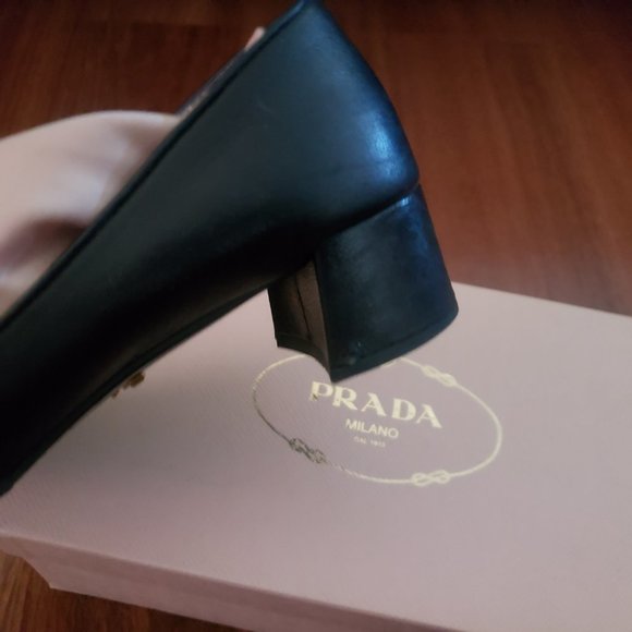 Authentic Prada Calzature Donna Ballet Shoes - Picture 3 of 8